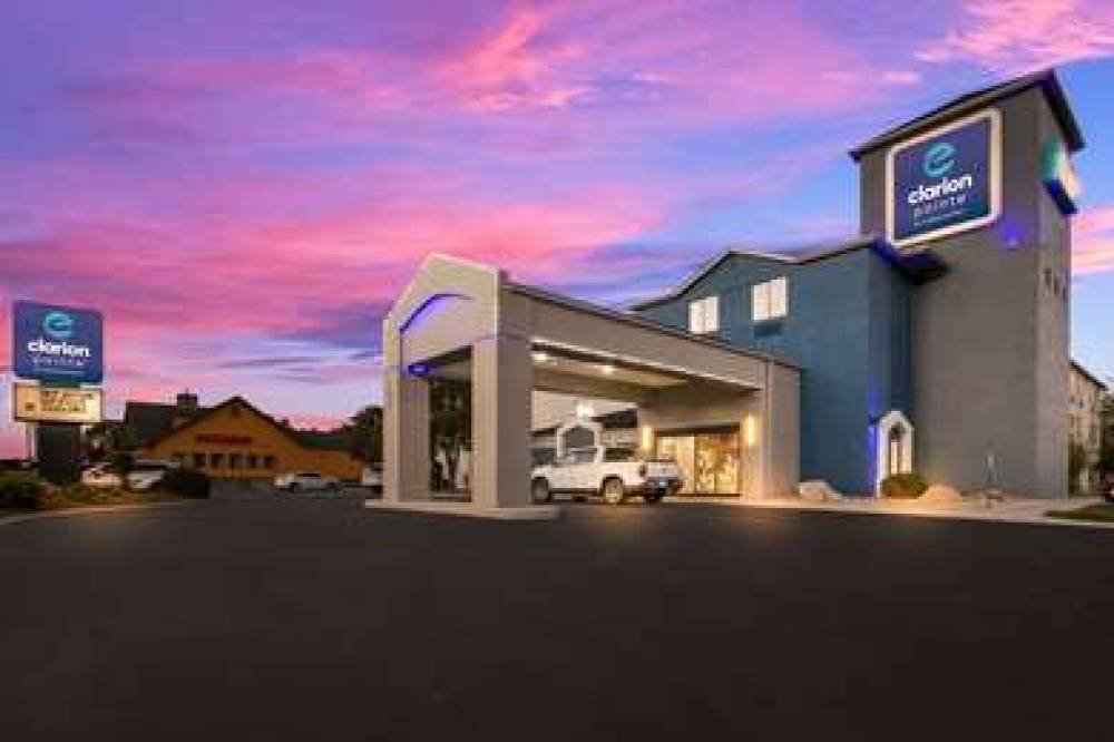 CLARION POINTE SEVIERVILLE-PIGEON F 3