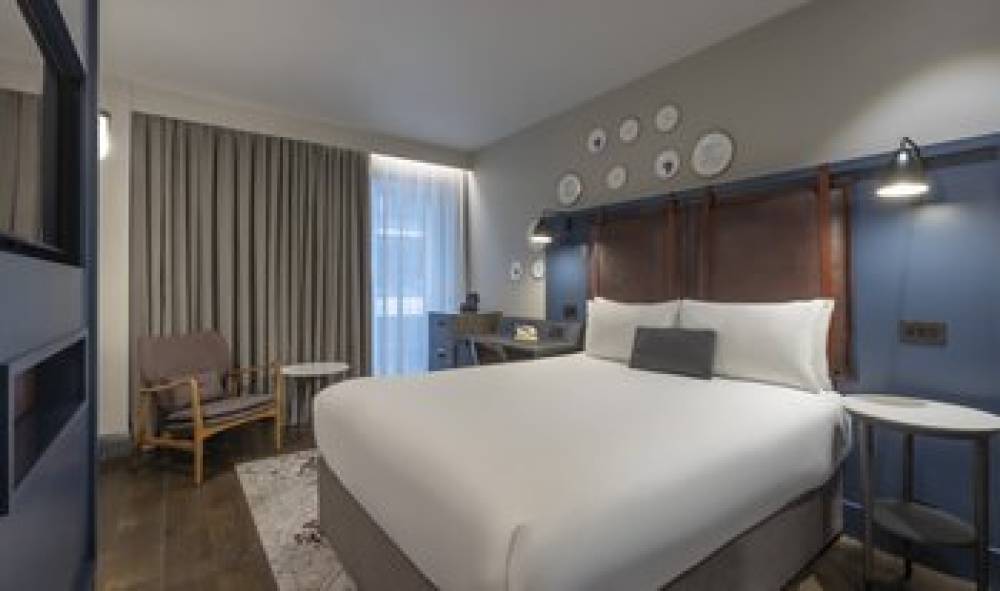CLAYTON HOTEL CITY OF LONDON 9