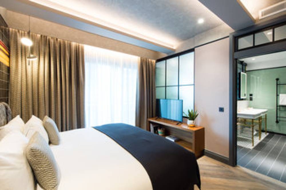 CLAYTON HOTEL CITY OF LONDON 5