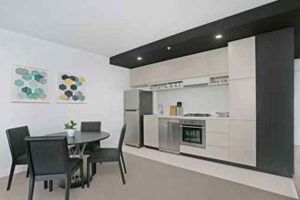 CLAYTON SERVICED APARTMENTS 8