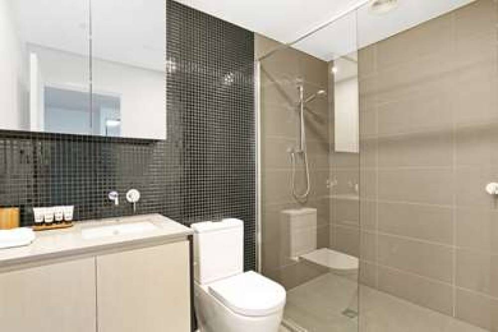 CLAYTON SERVICED APARTMENTS 4