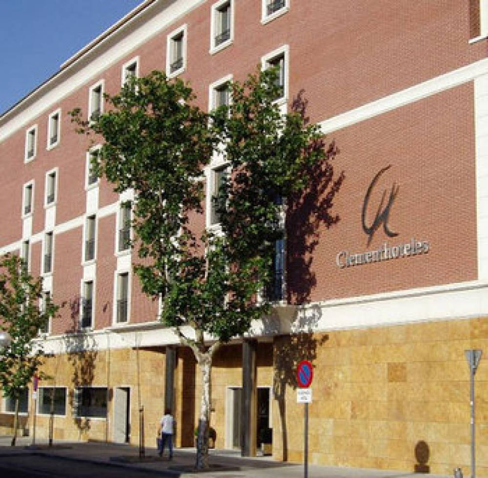 Clement Barajas Hotel
