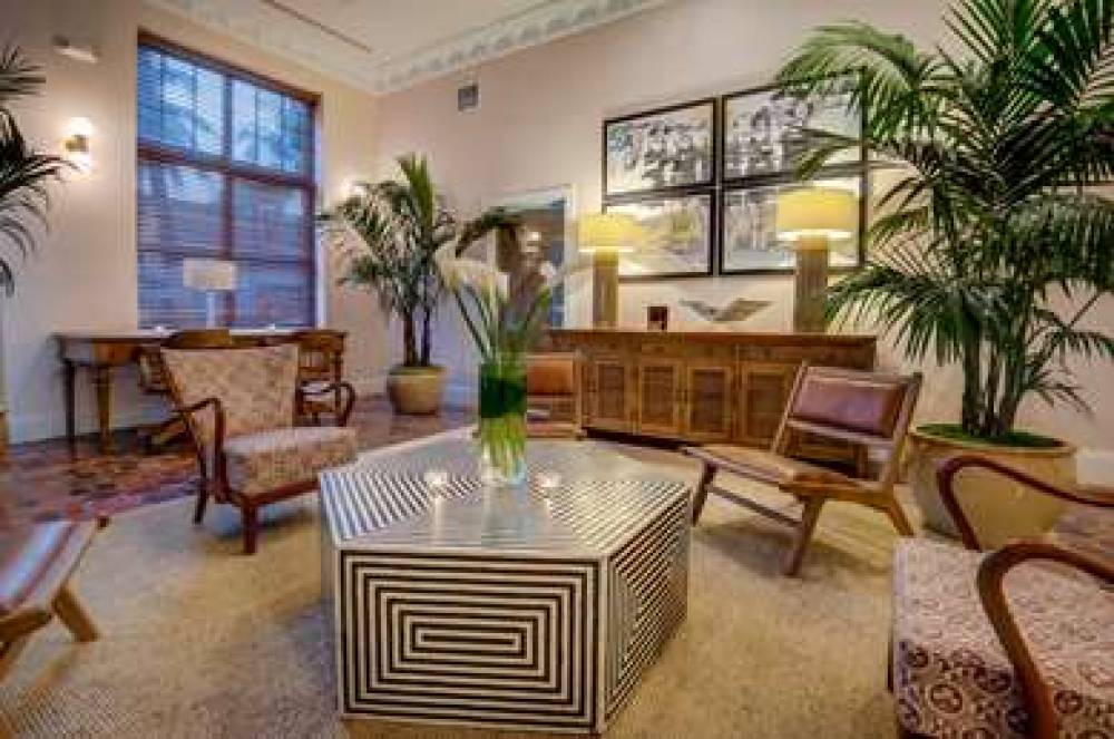 CLINTON HOTEL SOUTH BEACH 7