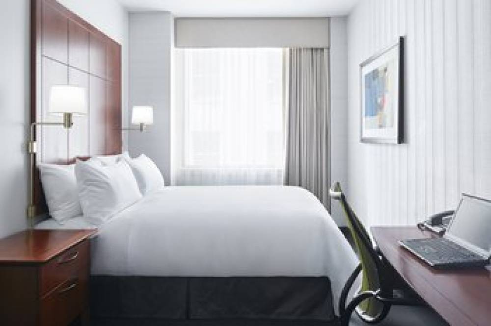 Club Quarters, Central Loop 2
