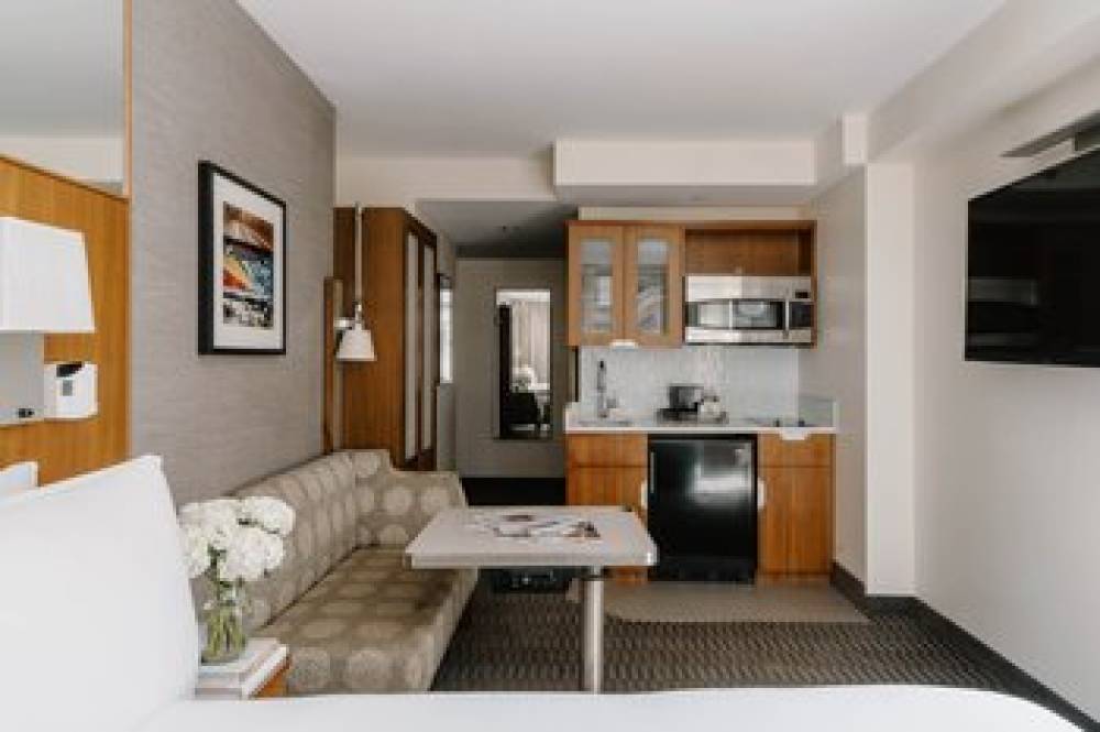 Club Quarters, Grand Central 6