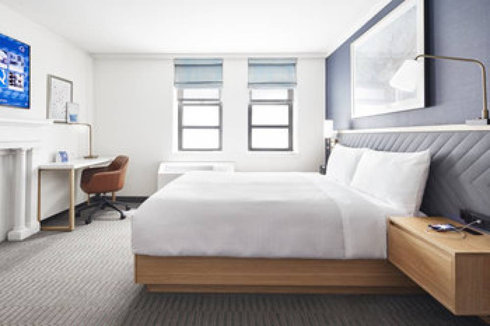 Club Quarters, Times Square 5