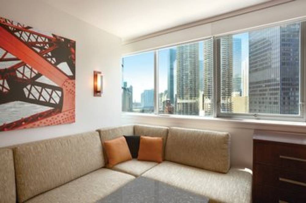CLUB WYNDHAM CHICAGO RIVERFRONT 5