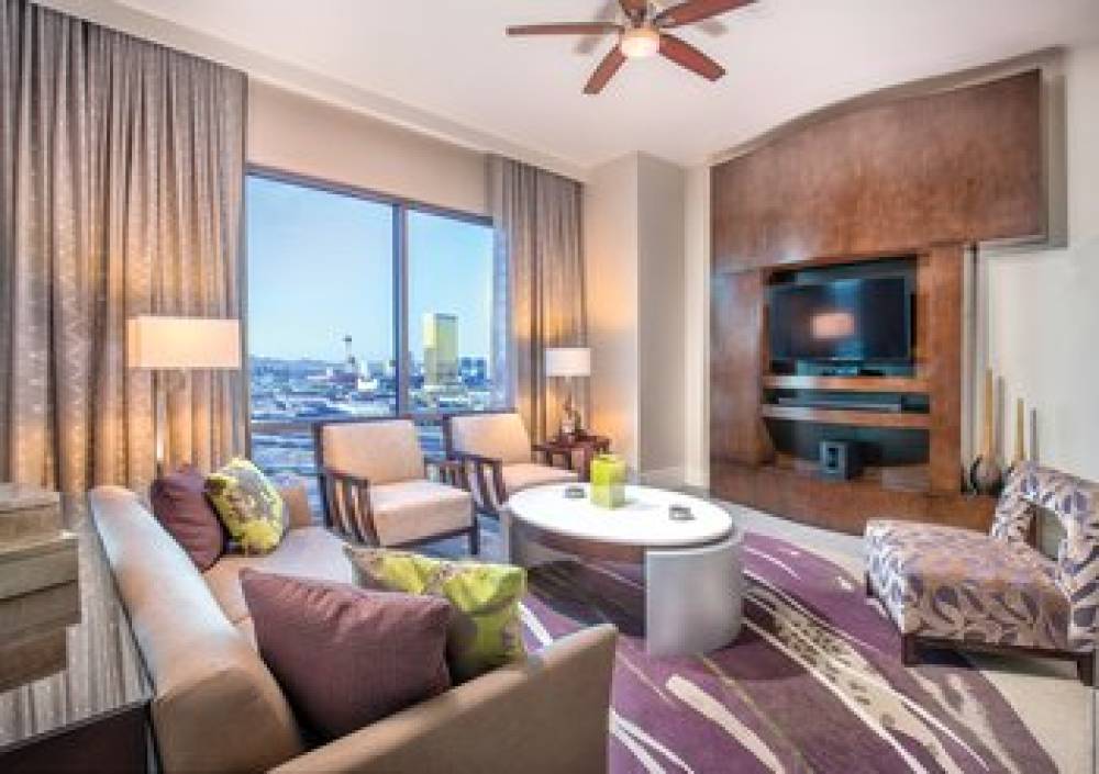 CLUB WYNDHAM DESERT BLUE 3
