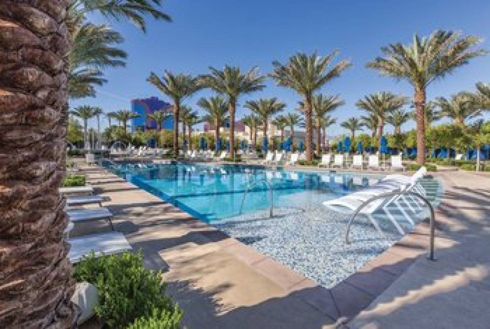 CLUB WYNDHAM DESERT BLUE 2