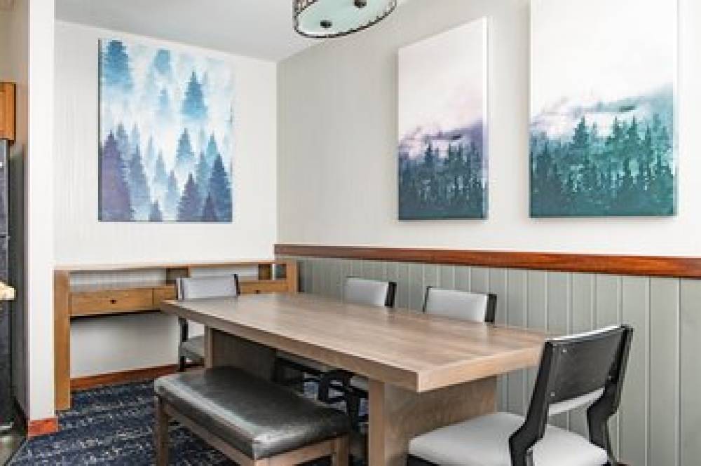 CLUB WYNDHAM GLACIER CANYON 9