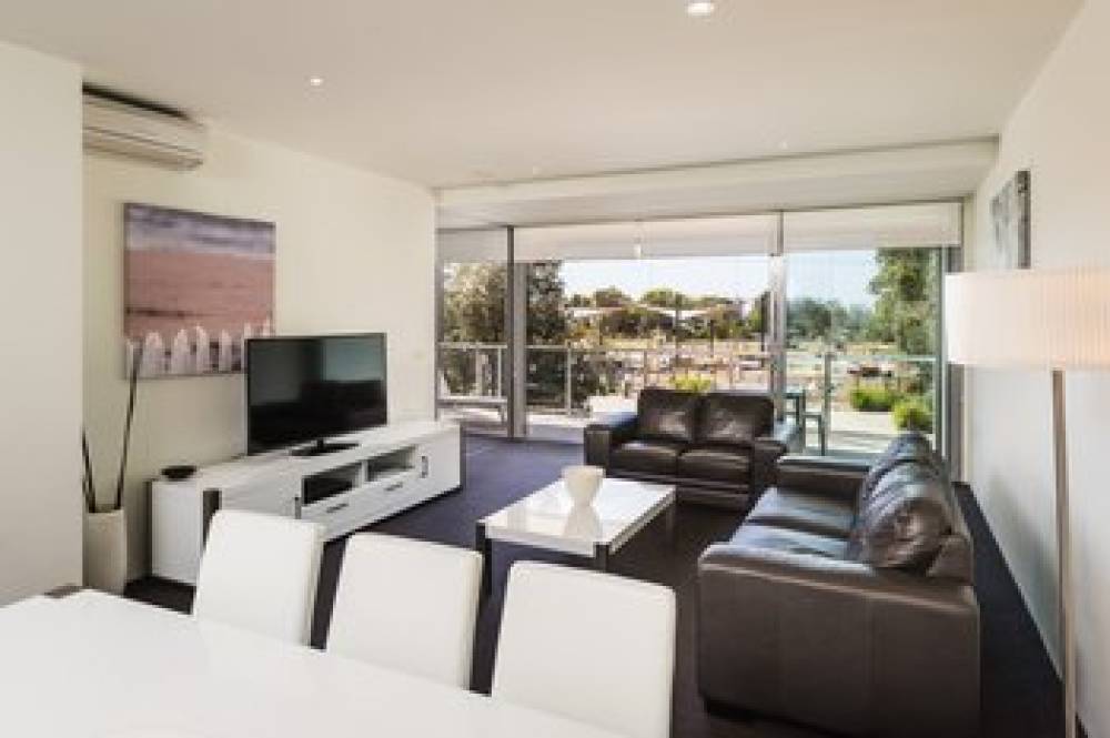 COAST RESORT MERIMBULA 5