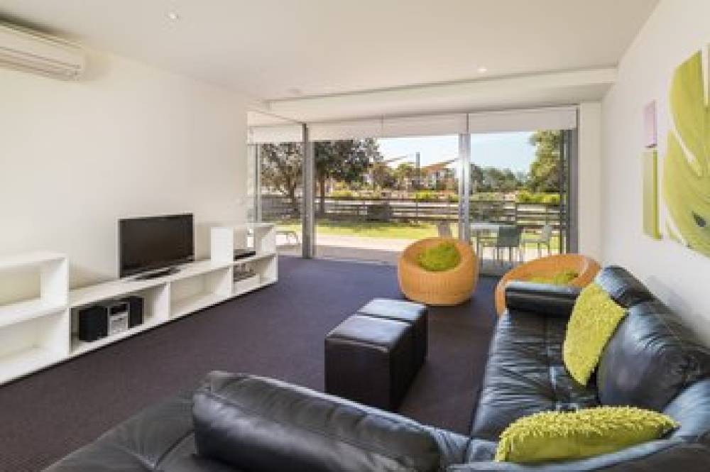 COAST RESORT MERIMBULA 8