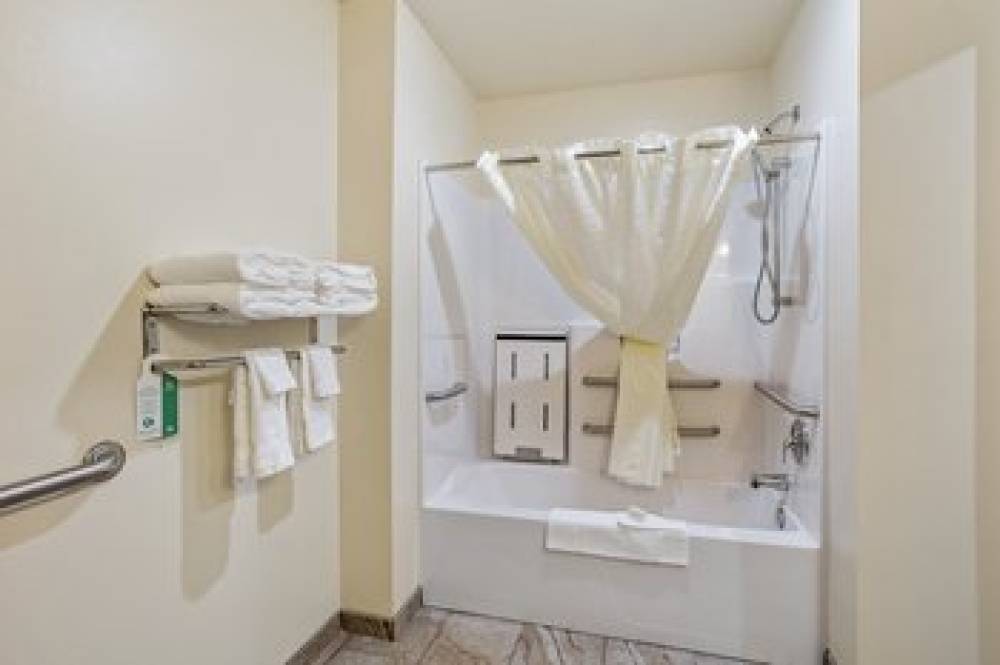 Cobblestone Hotel Mosinee