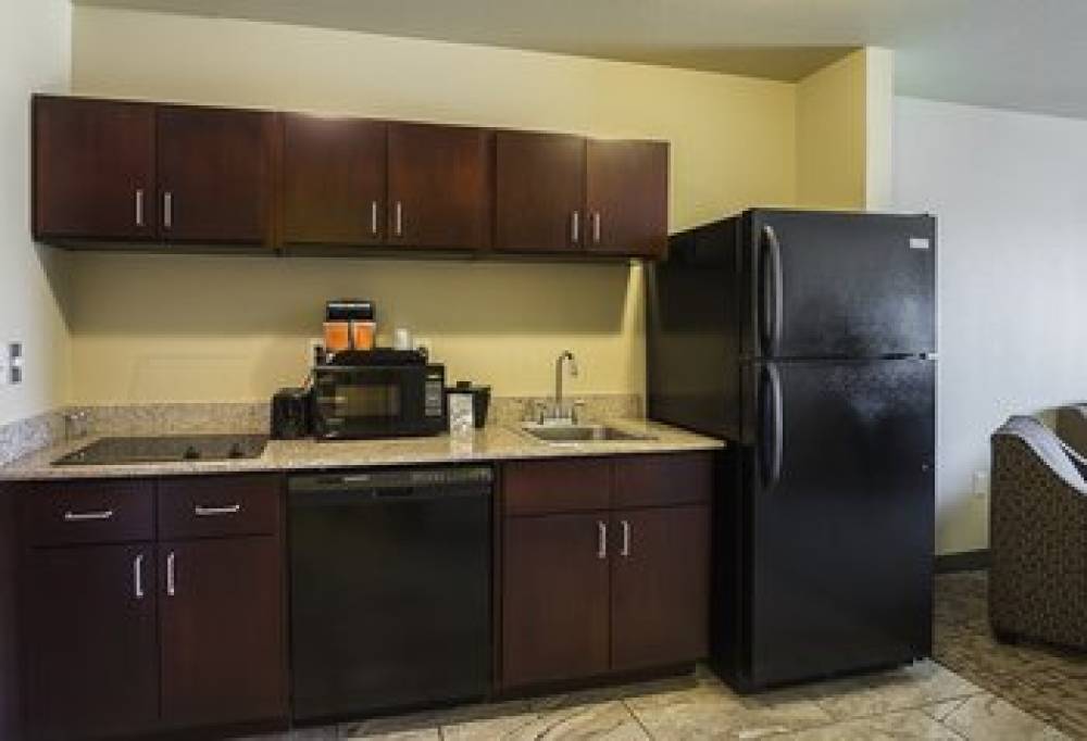 COBBLESTONE INN ALTAMONT 10