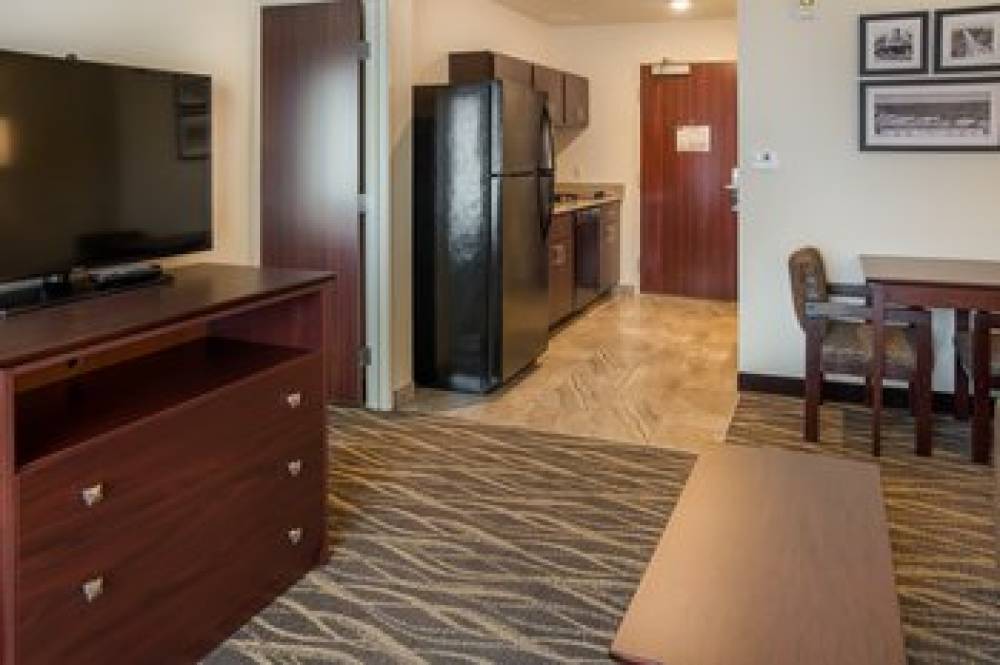 Cobblestone Inn Ashland 9