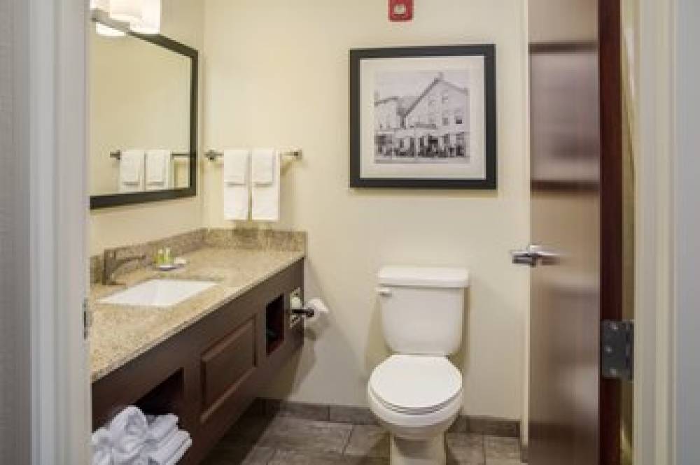 Cobblestone Inn Ashland 5
