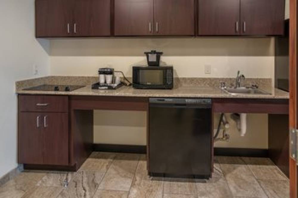 Cobblestone Inn Ashland 4