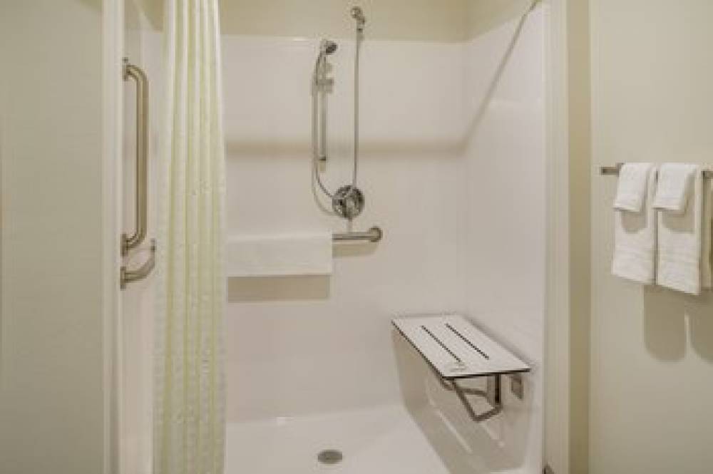 Cobblestone Inn Ashland 3