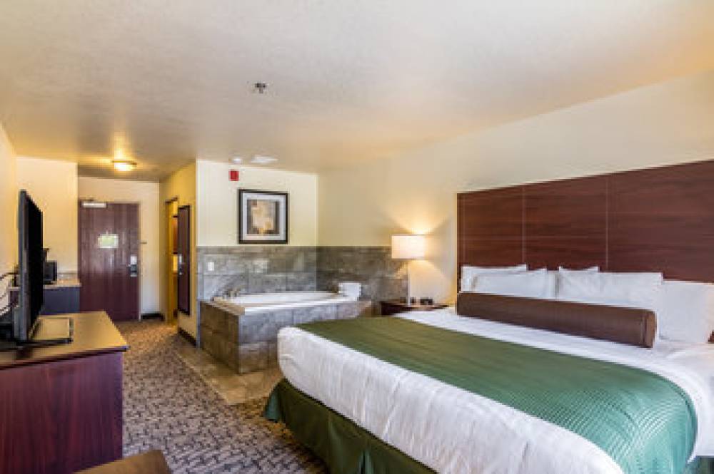 COBBLESTONE INN - BARRON 9