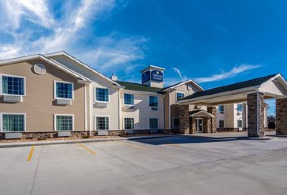 COBBLESTONE INN HOLDREGE 1