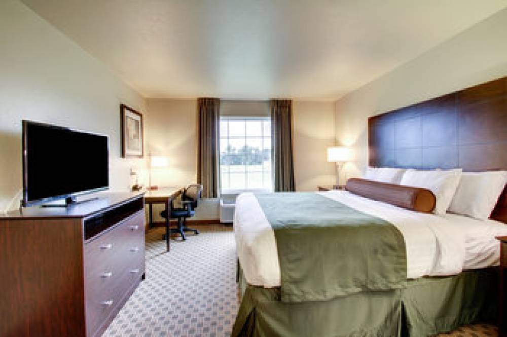 COBBLESTONE INN SCHUYLER 6