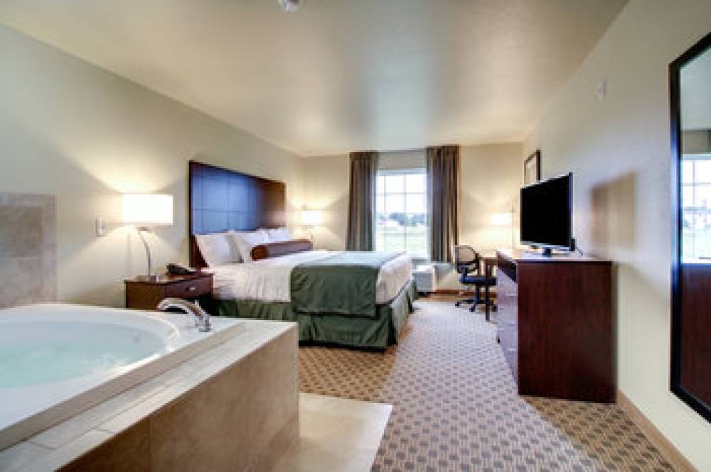 COBBLESTONE INN SCHUYLER 8