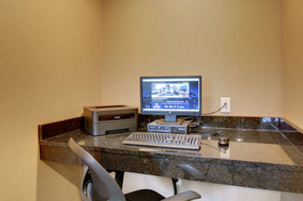 COBBLESTONE INN SCHUYLER 2