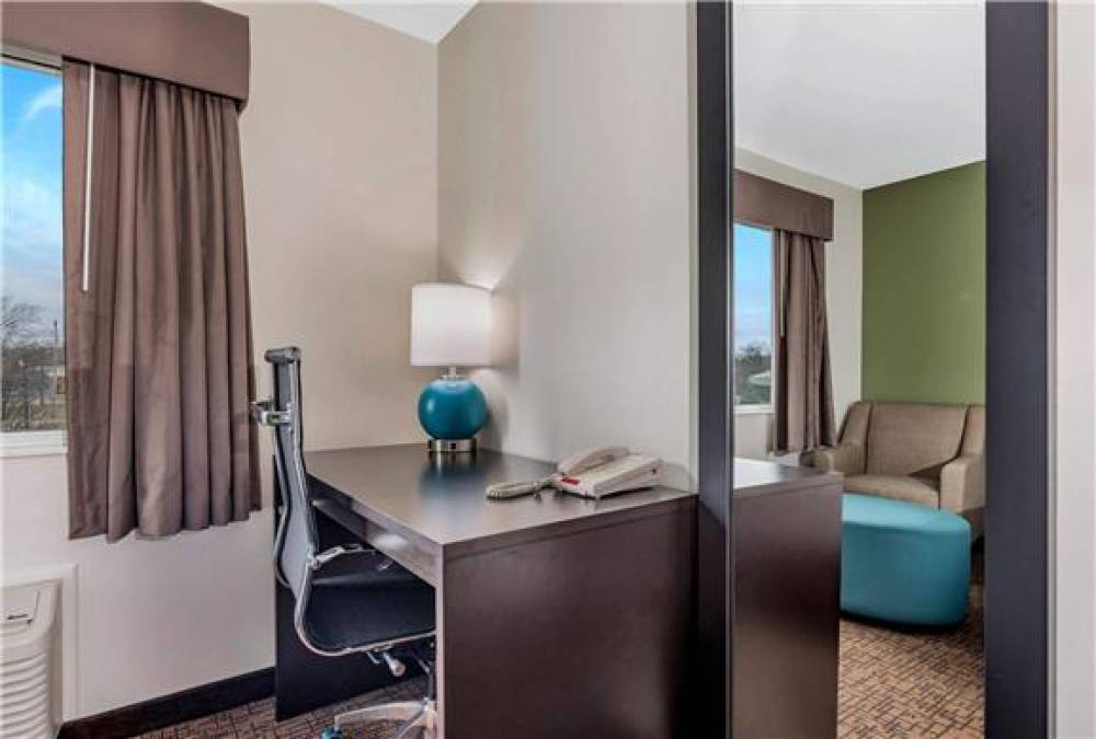 COLLEGE INN 10