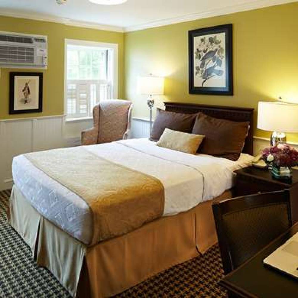 Colonial Inn Hotel And Suite 6