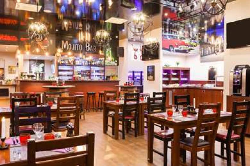 COMFORT HOTEL ORLEANS OLIVET PROVIN 5