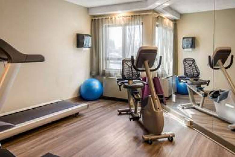 Comfort Inn Aeroport 7