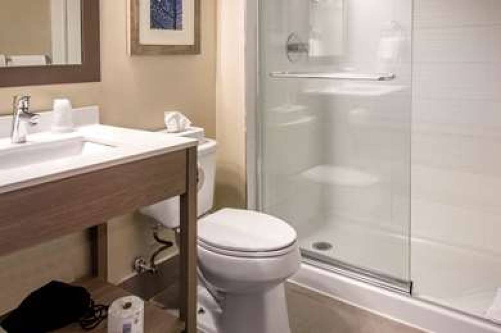 Comfort Inn Aeroport 2