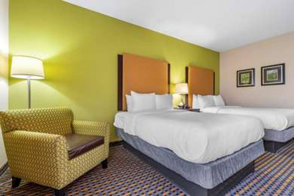COMFORT INN AND SUITES ASHEBORO 7