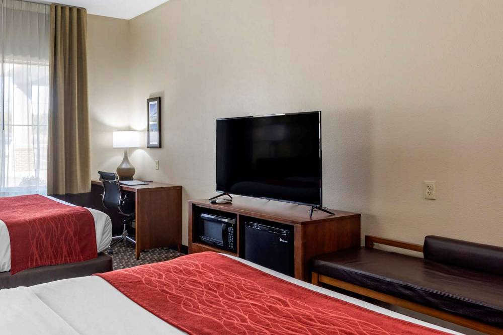 Comfort Inn And Suites Atoka 6