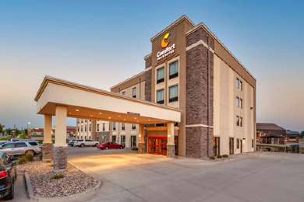 Comfort Inn And Suites Avera Southw