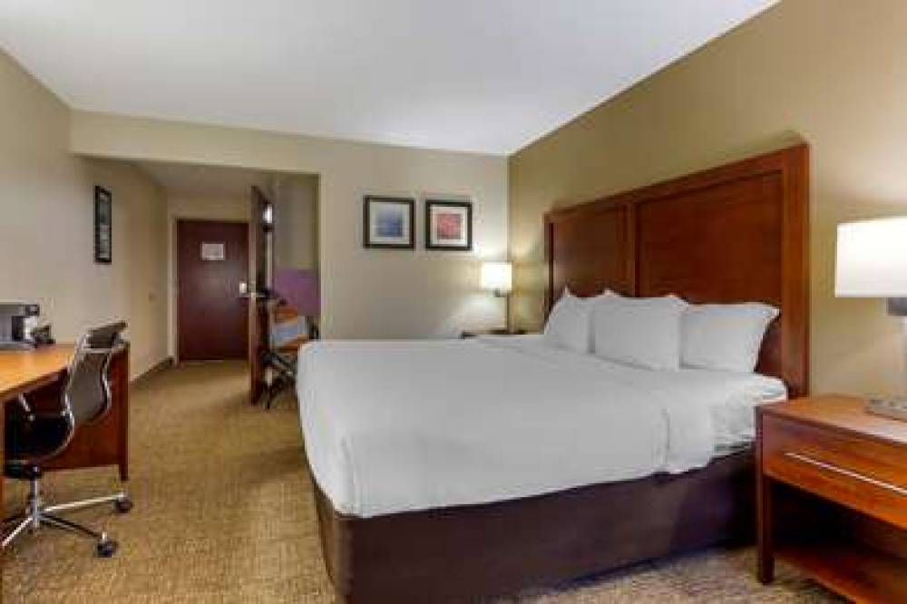 Comfort Inn And Suites Cambridge 7
