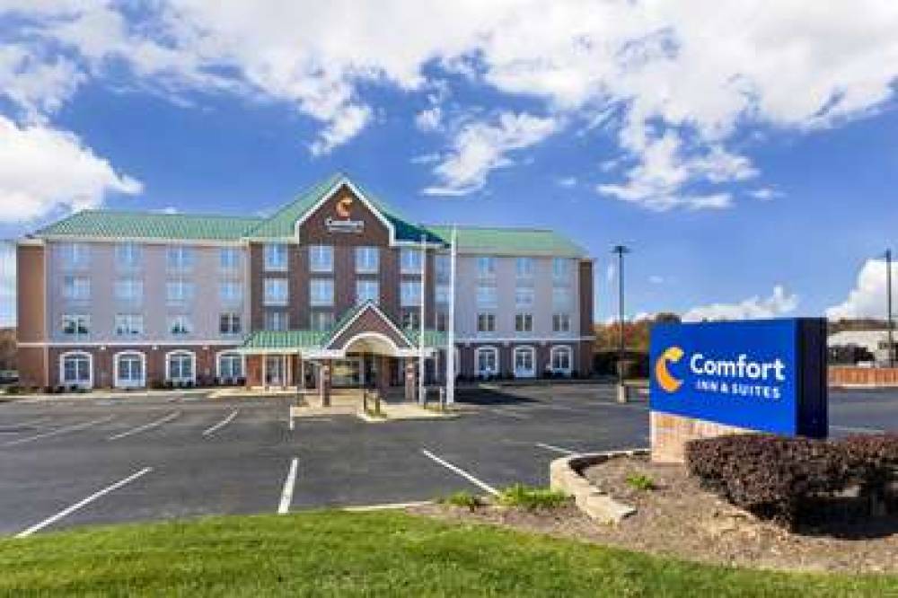 COMFORT INN AND SUITES CUYAHOGA FAL 8