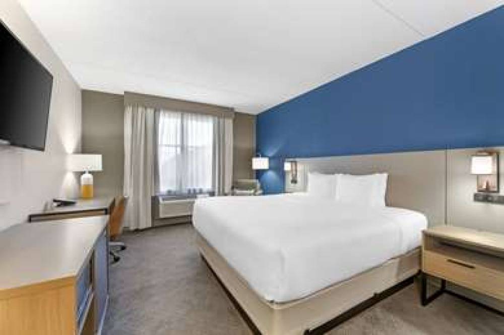 COMFORT INN AND SUITES CUYAHOGA FAL 2