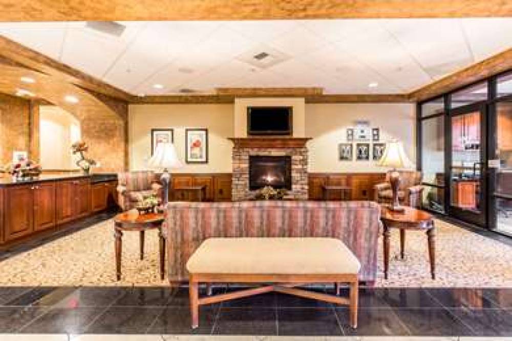 Comfort Inn And Suites Henderson 3