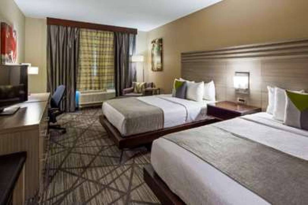 COMFORT INN AND SUITES HOUSTON I-45 6