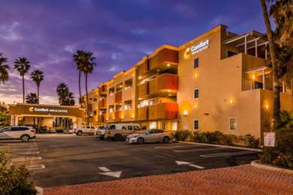 Comfort Inn And Suites Huntington B