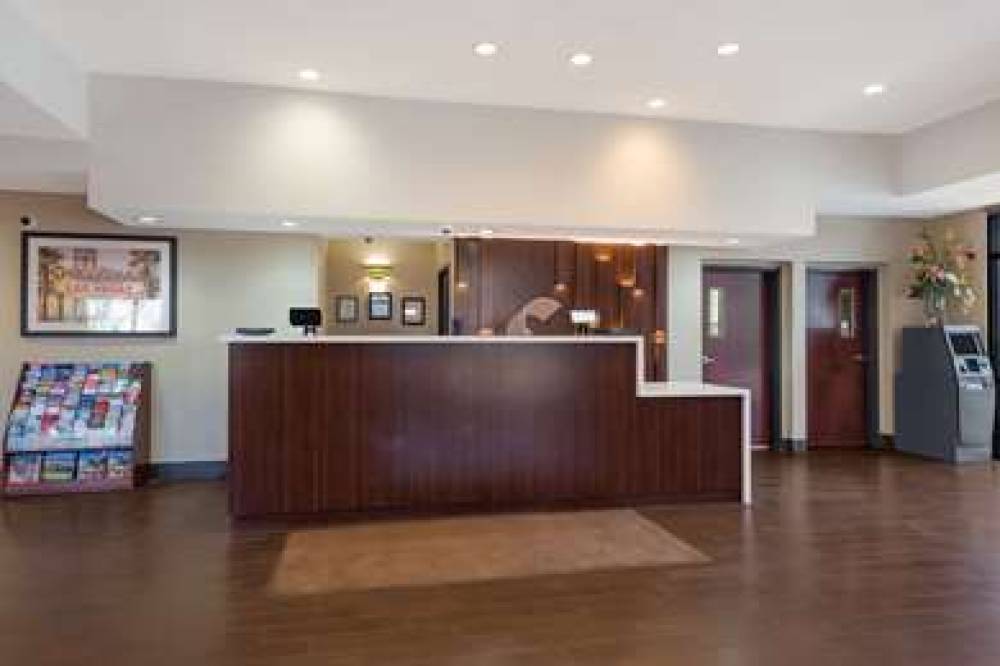 Comfort Inn And Suites Las Vegas - Nellis 8
