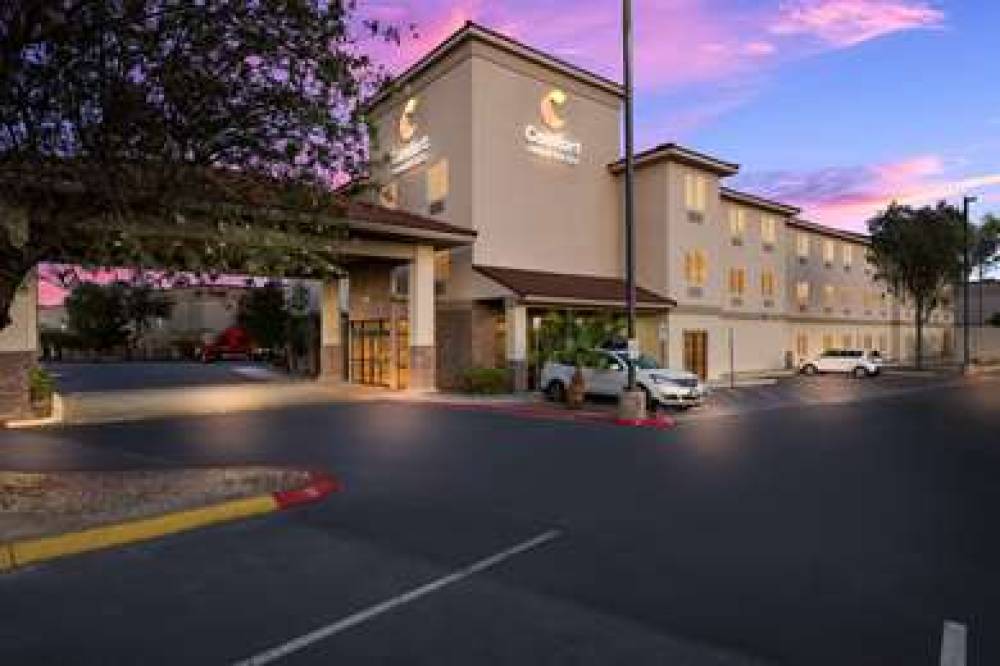 Comfort Inn And Suites Las Vegas Nellis