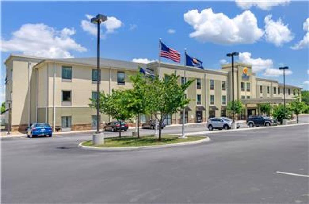 Comfort Inn And Suites Lynchburg Ai