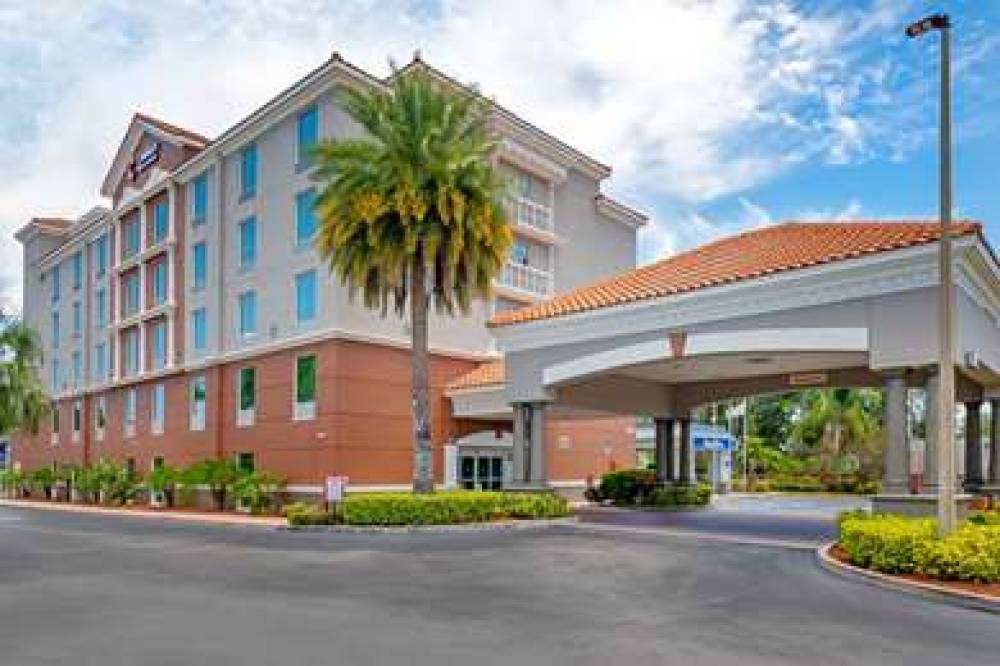 Comfort Inn And Suites Melbourne Vi