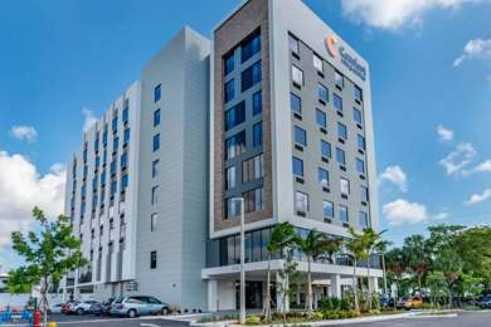 Comfort Inn And Suites Miami Intern