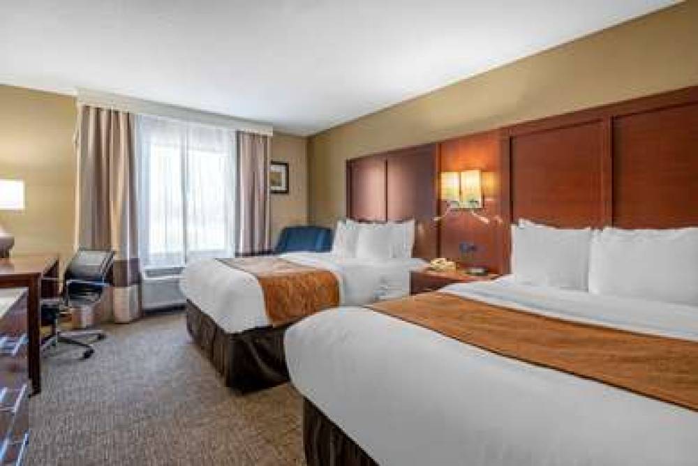 Comfort Inn And Suites Muncie 9