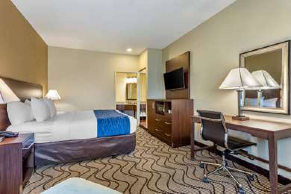 COMFORT INN AND SUITES OC-JOHN WAYN 7