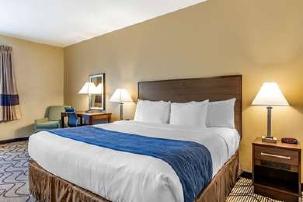 COMFORT INN AND SUITES OC-JOHN WAYN 9