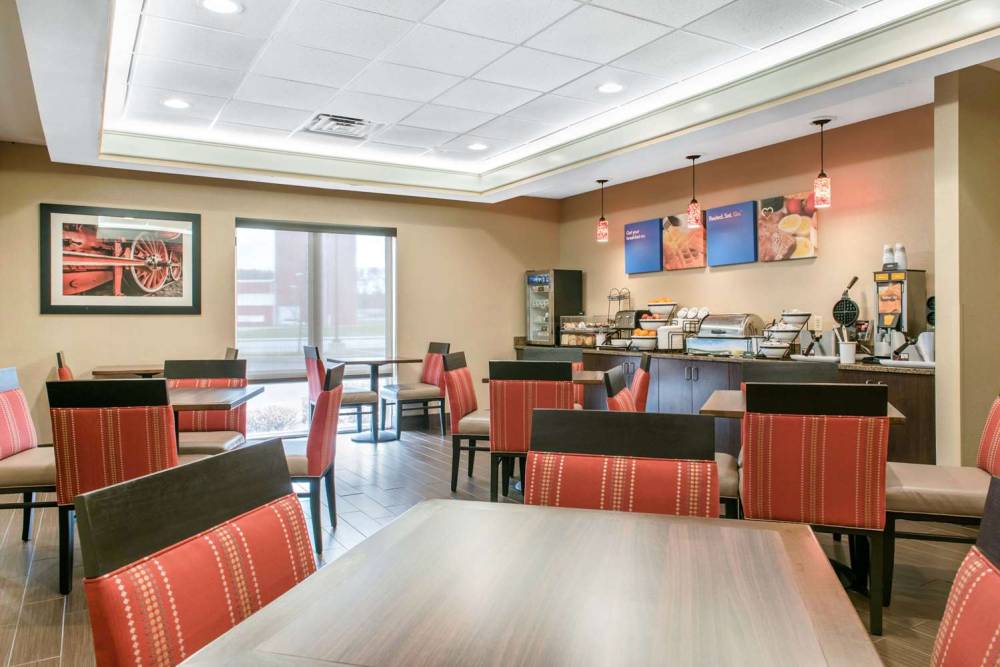 Comfort Inn And Suites Porter 3